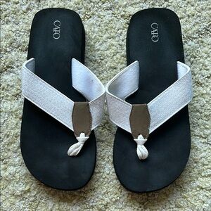 Cato White and Black Flip Flops